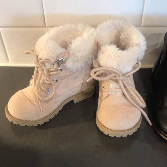 Shoe Bundle for Toddler Girl size 5 & 6 - Picture 2 of 6